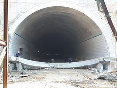 專(zhuān)業(yè)混凝土切割與隧道工程全解析 廣東兄長(zhǎng)弟久特種建筑領(lǐng)航行業(yè)技術(shù)創(chuàng)新